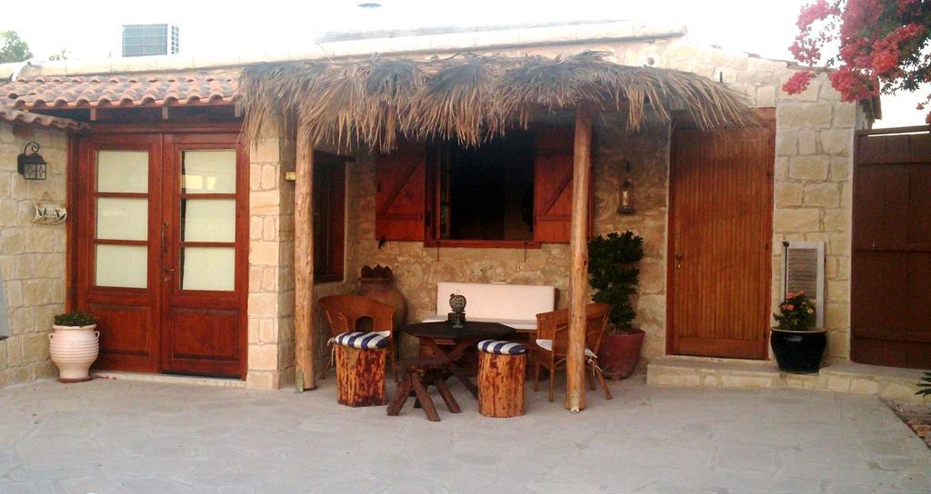 Villa Simona Stone House Polis Habitación foto