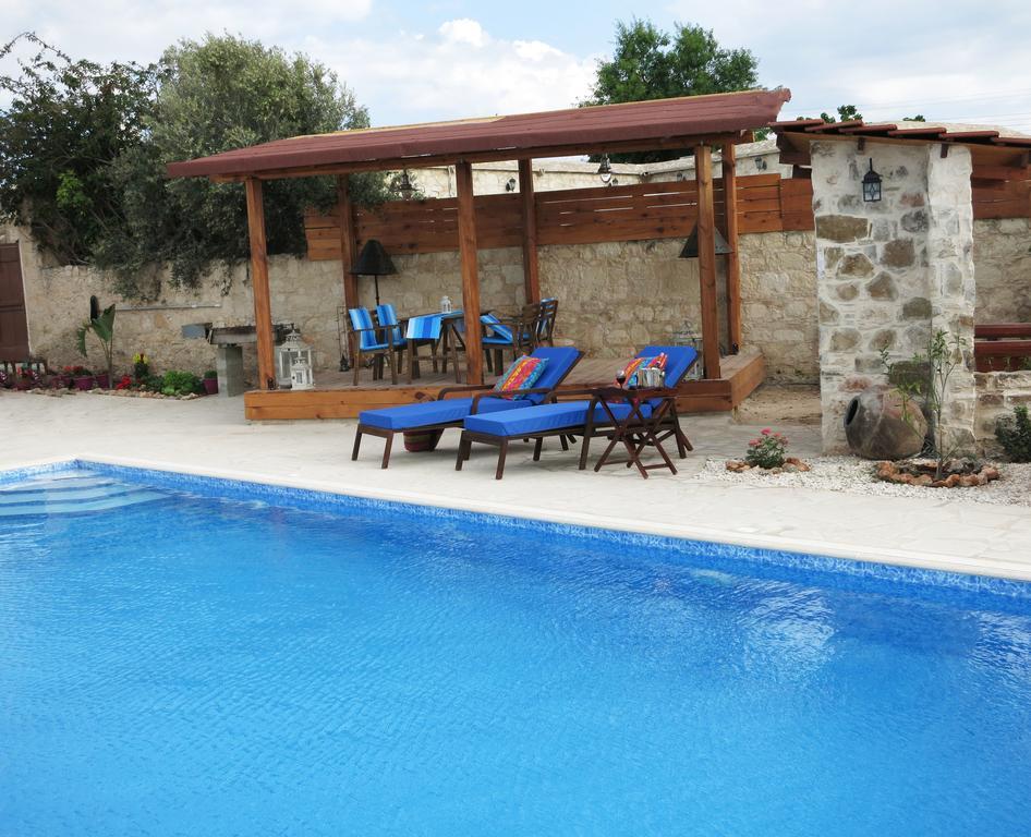 Villa Simona Stone House Polis Habitación foto