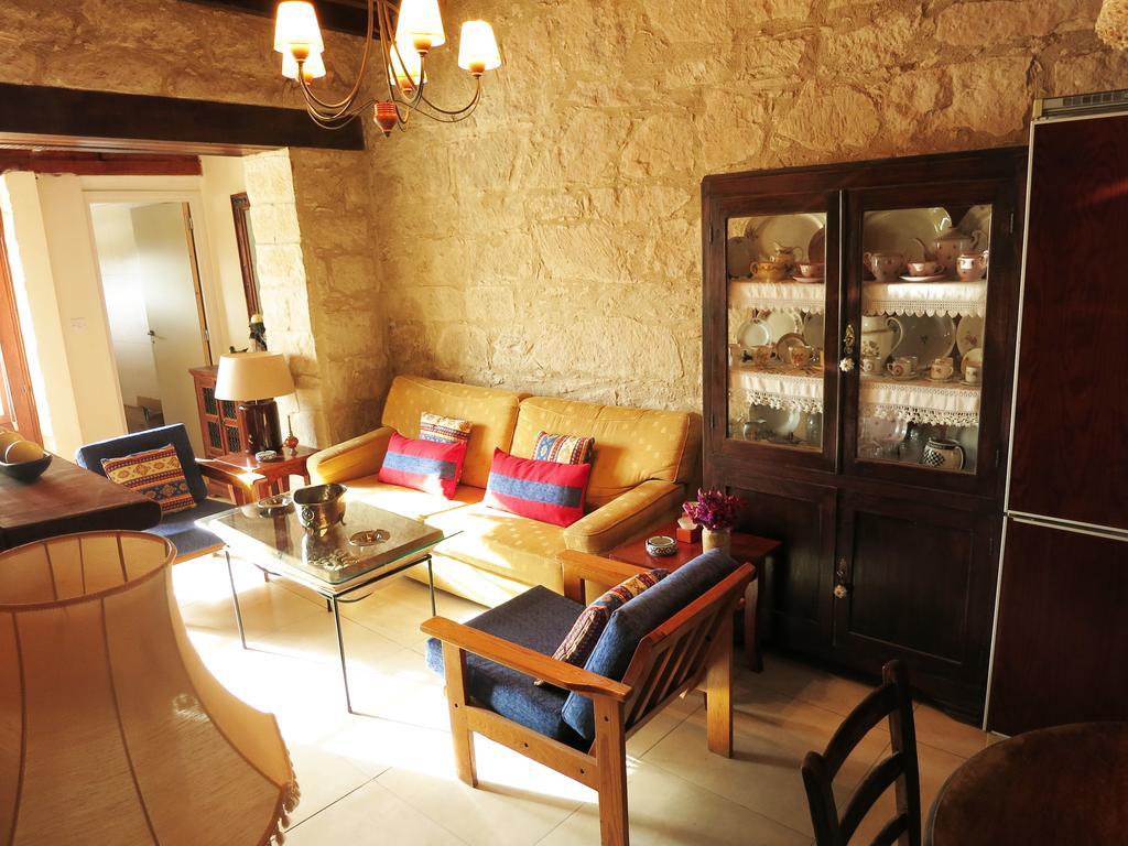 Villa Simona Stone House Polis Habitación foto